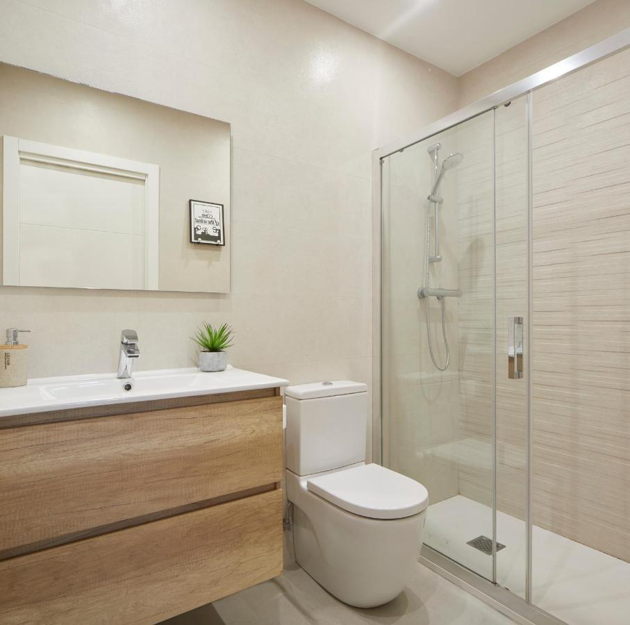 Concha Suite Brand New & Style San Sebastian Bagian luar foto